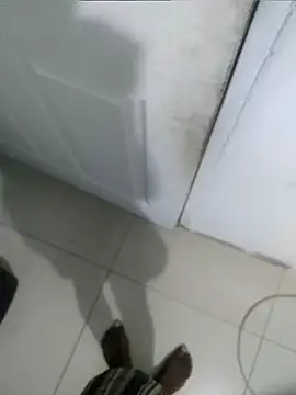 Sia100 stripchat live cam model