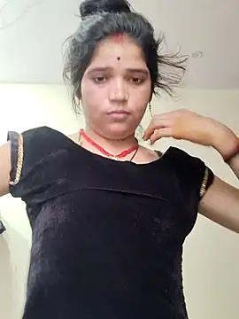 Mahek_-Love143 stripchat live cam model