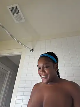 TilaTotti stripchat live cam model