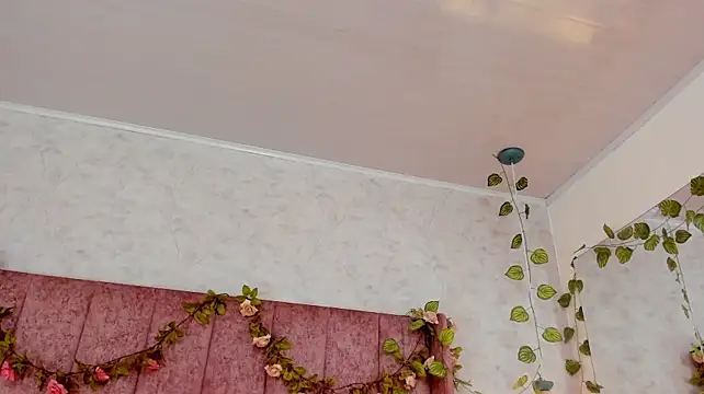 AnyaJay stripchat live cam model