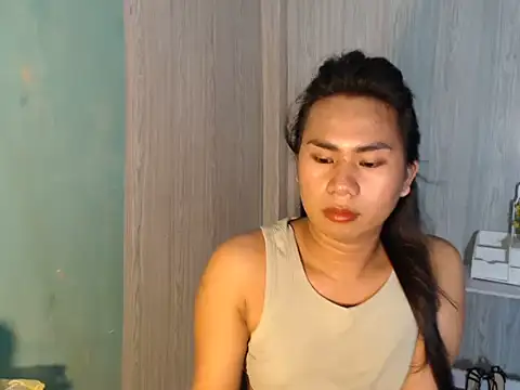 mauie69 stripchat live cam model