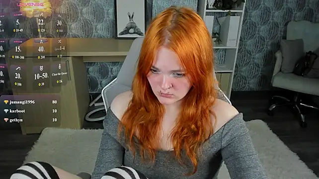 Emilly_Hiil stripchat live cam model