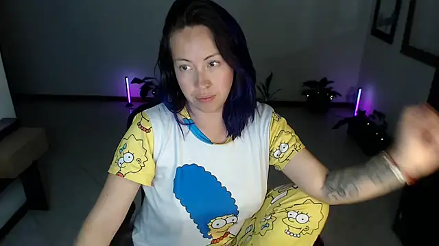charlottezoe15 stripchat live cam model
