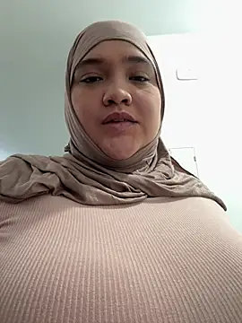 sweetmuslim01 stripchat live cam model