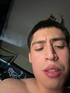 juiceloof stripchat live cam model