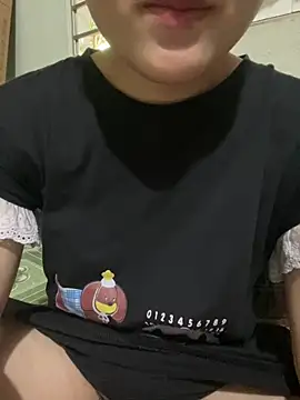 May-nay stripchat live cam model