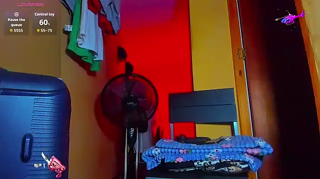 tattooedsmoker777 stripchat live cam model