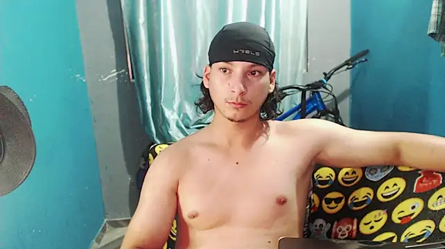 MrKingsaintx stripchat live cam model