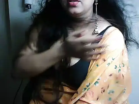 naina_kaur01 stripchat live cam model