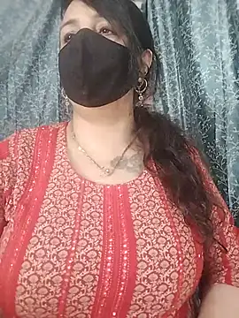 cute-tanvi stripchat live cam model