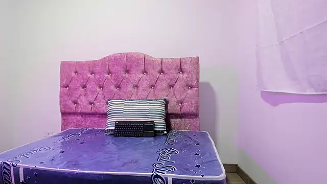 Violet_ocean25 stripchat live cam model