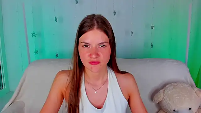 SpicyBelle stripchat live cam model