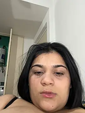 bebita1208 stripchat live cam model