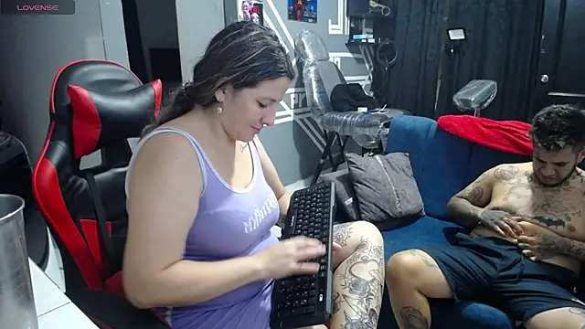 karen_steven_ stripchat live cam model
