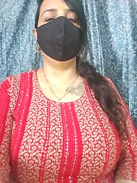 cute-tanvi stripchat live cam model