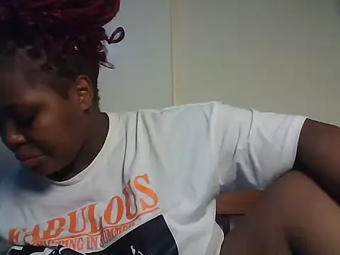 periwinkle20 stripchat live cam model