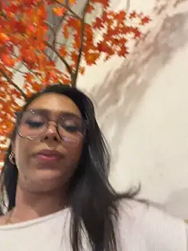 Samantha_Bernardo stripchat live cam model