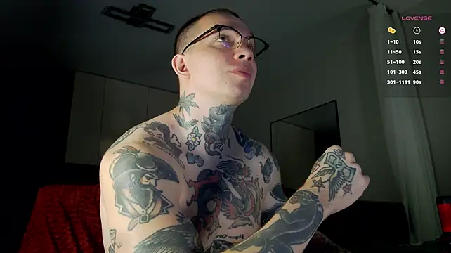 Tommy_cat stripchat live cam model