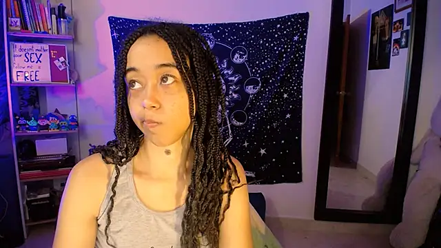 ela_0 stripchat live cam model