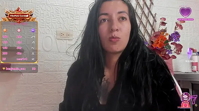 SALOME_KORLAND stripchat live cam model