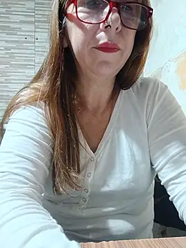 cari75 stripchat live cam model