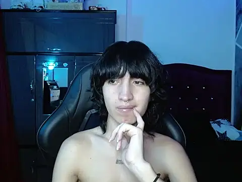 littlextreme stripchat live cam model