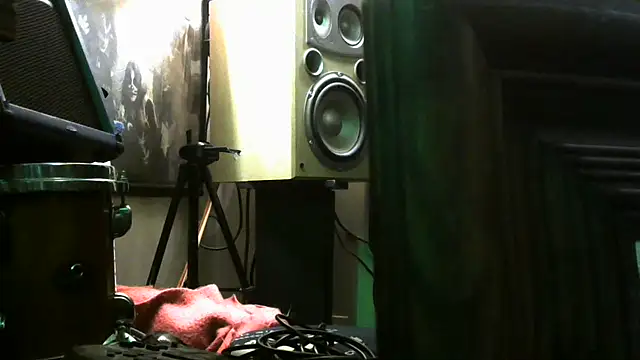 crassanova stripchat live cam model