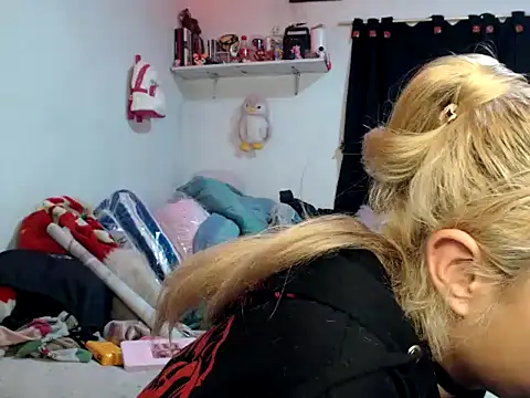 bunnyfoxxd stripchat live cam model