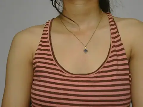 cute_manvi90 stripchat live cam model