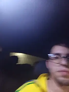Mrbigcockdanicol10 stripchat live cam model