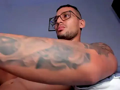 Dave_miillerr_ stripchat live cam model