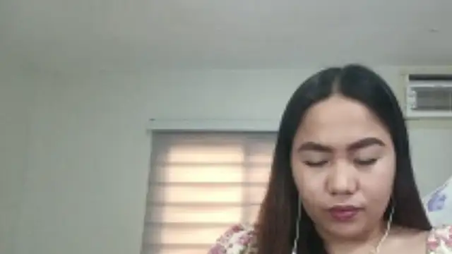 CandieHand stripchat live cam model