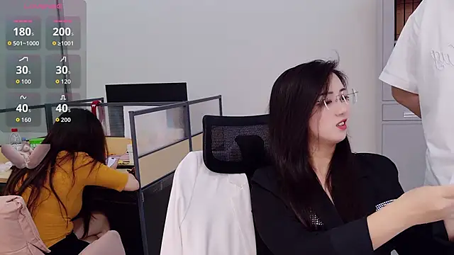yangyang-777 stripchat live cam model