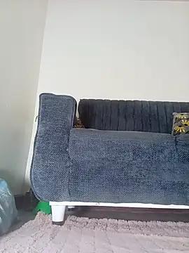 RanniClara stripchat live cam model