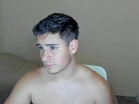 Tairo_tt stripchat live cam model