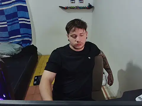 Skol_100802 stripchat live cam model