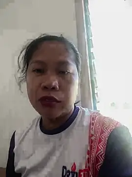 Pilipinalyn23 stripchat live cam model