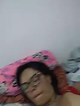 Juanita6908 stripchat live cam model