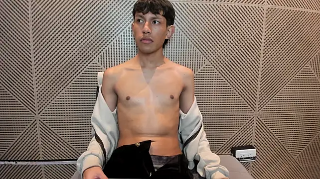 Pierre_Leroy_ stripchat live cam model