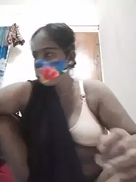 Parul_diyara stripchat live cam model