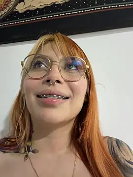 YunoRose_ stripchat live cam model