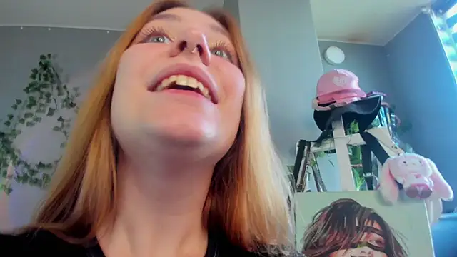 Mira-Werner stripchat live cam model