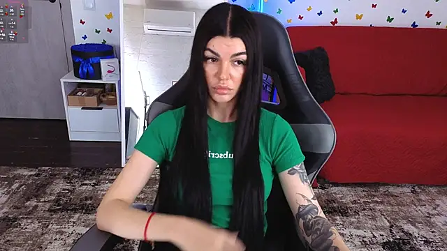AnacondaOnn stripchat live cam model