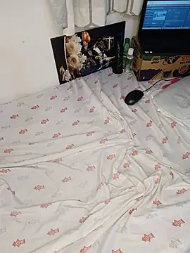 pretty_bitch01 stripchat live cam model