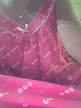 diyahati41 stripchat live cam model