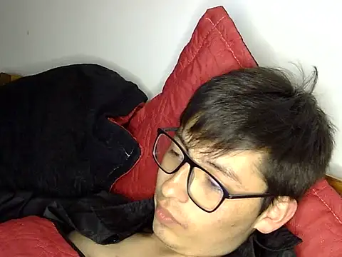 ParteCulosyCucas stripchat live cam model