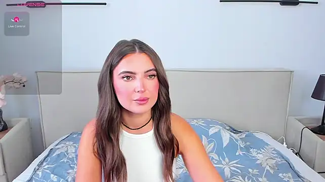AnnaTeona stripchat live cam model
