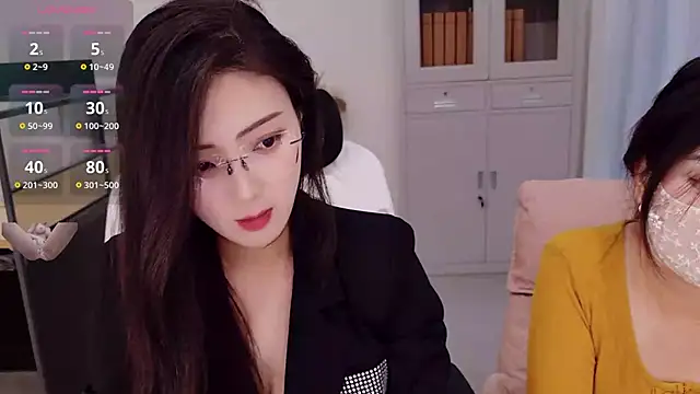 yangyang-777 stripchat live cam model