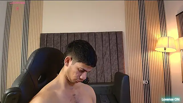 ANDRES_STUD stripchat live cam model
