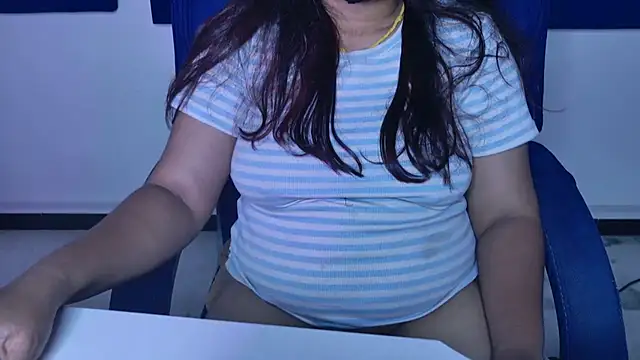 Anjali-Queen stripchat live cam model